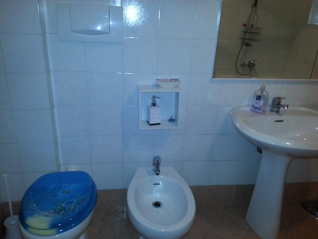 B&B Smeraldo Airport Bergamo Szoba fotó
